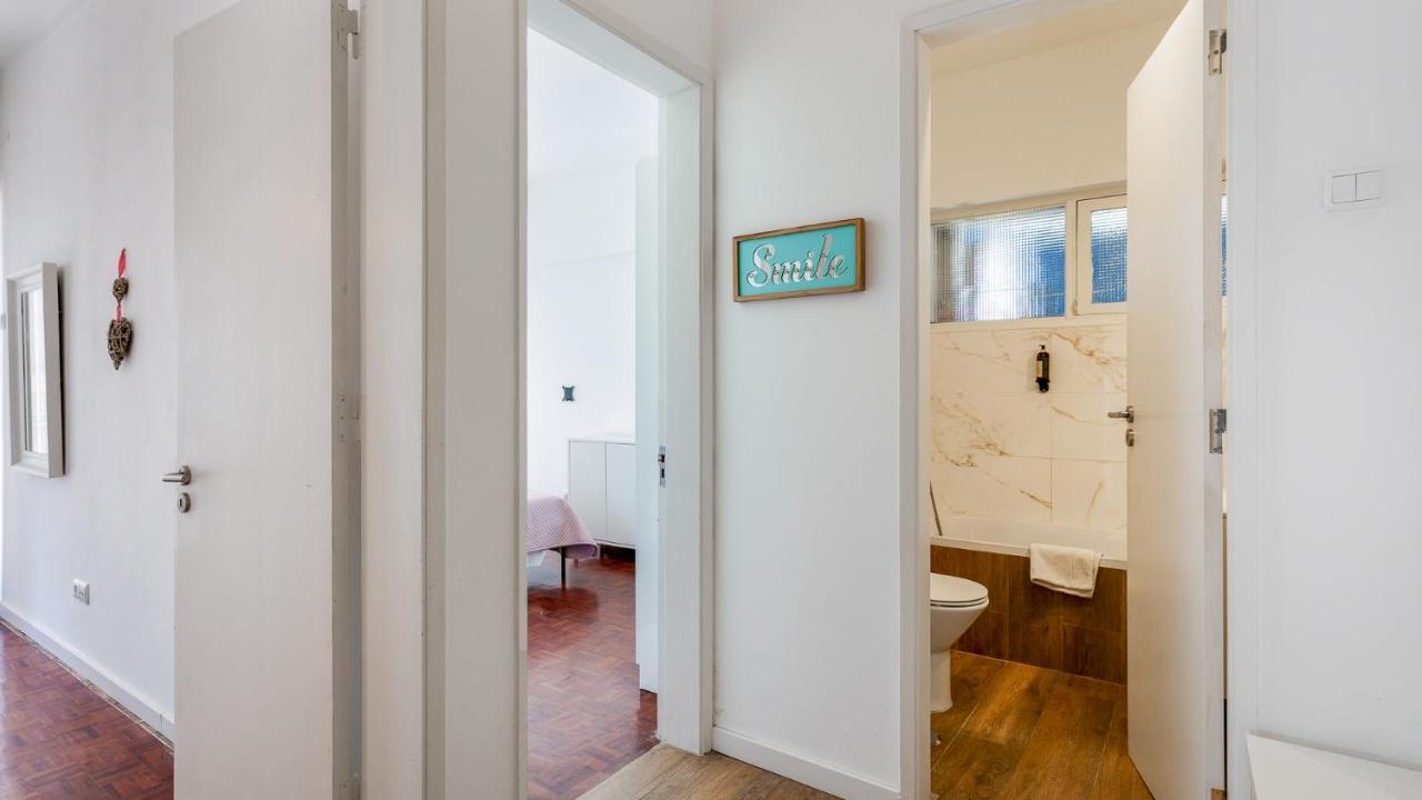 Faro Getaway W/ Big Balcony By Lovelystay Exteriör bild